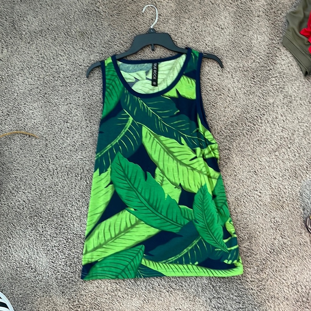 Leaf Print Tank Top